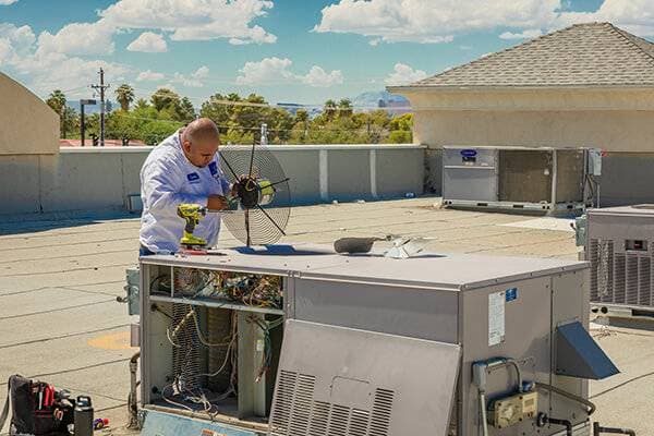 TCC commercial HVAC repair technician on-site, Las Vegas