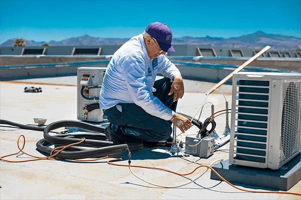 Emergency AC Repair in Las Vegas: What Happens When You Call at 2 AM - HVAC article from The Cooling Company