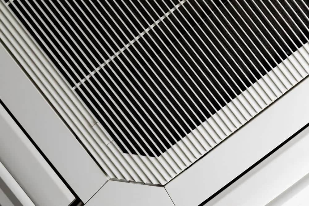 Air Conditioning in Summer: Safely Beat the Heat and Avoid Risks